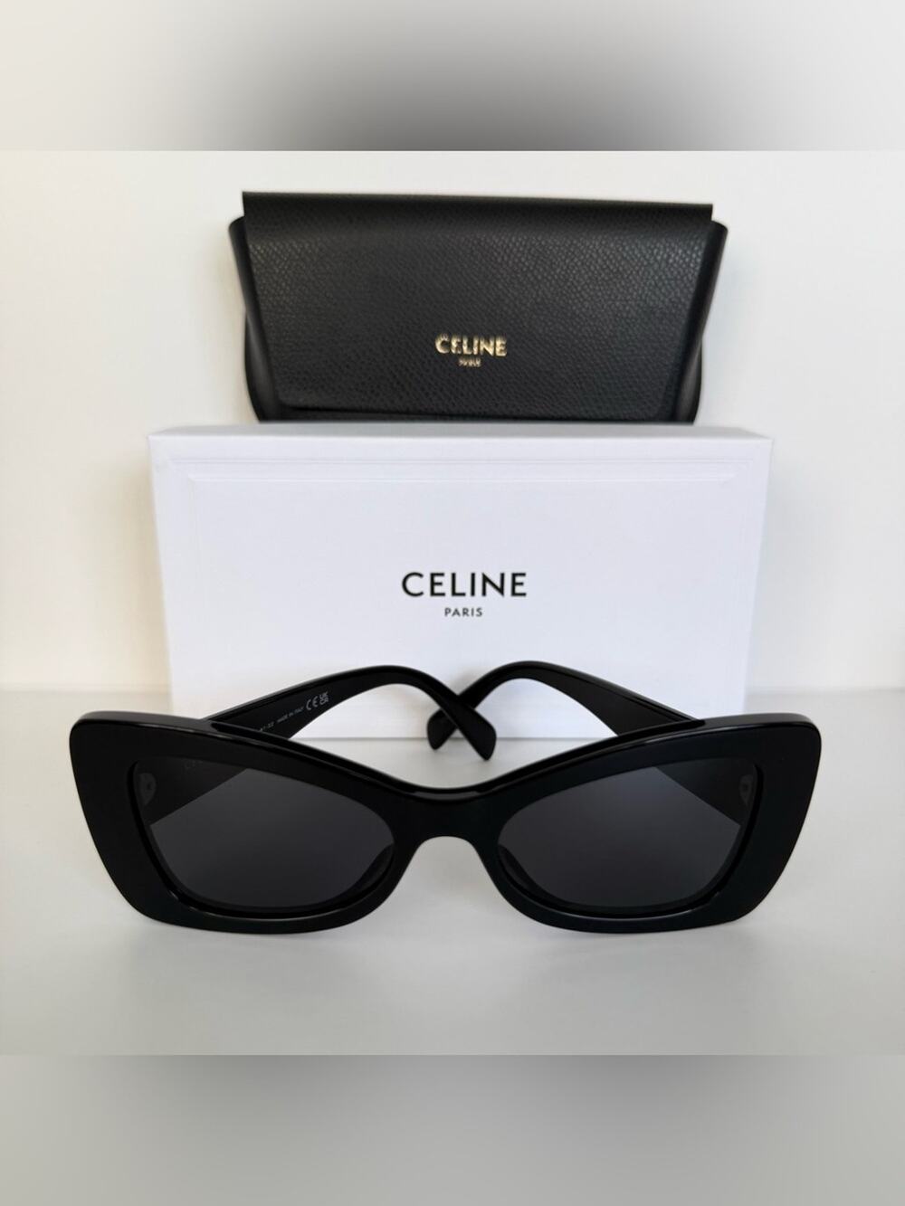 NEW!!! Celine black sunglasses CL40236I 01A Authentic
